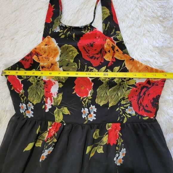 Floral maxi dress  black Sz M - Picture 3 of 9